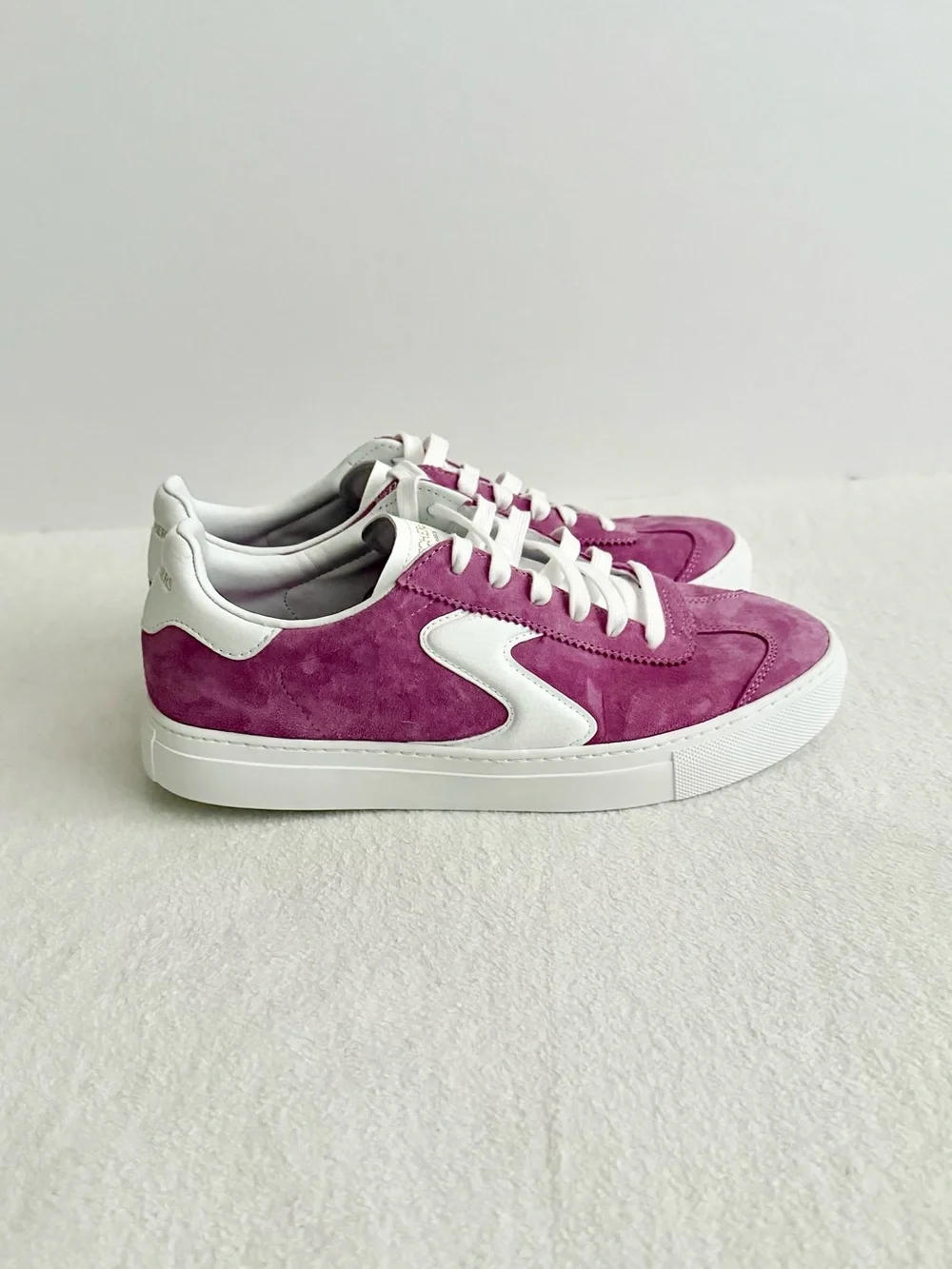 Sketchers Arch Fit Court Classics Purple Suede Sneakers Women’s Size 8